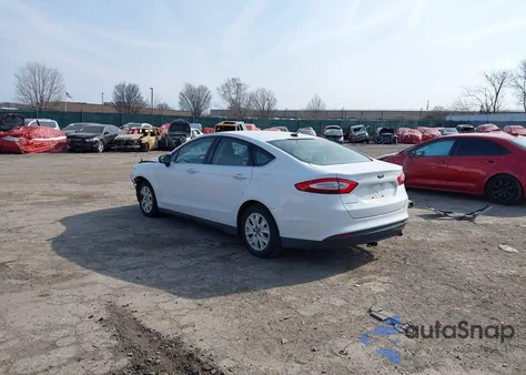 2013 Ford Fusion S из США, поврежденный, VIN 3FA6P0G78DR266211